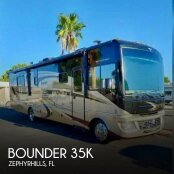 2014 Fleetwood Bounder 35K