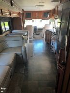Thumbnail Photo 5 for 2014 Fleetwood Bounder 33C