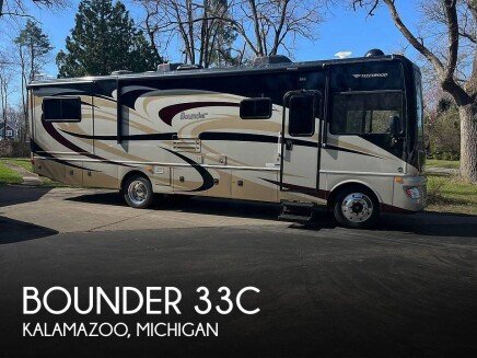 Photo 1 for 2014 Fleetwood Bounder 33C