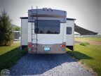 Thumbnail Photo 6 for 2014 Forest River Cardinal 3850RL