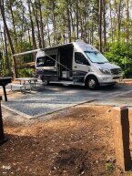 Thumbnail Photo 4 for 2014 Leisure Travel Vans Free Spirit