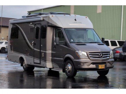 Photo 1 for 2014 Leisure Travel Vans Unity