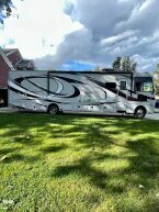 Thumbnail Photo 2 for 2014 Thor Hurricane 34F