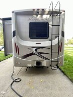 Thumbnail Photo 5 for 2014 Thor Hurricane 34F