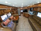 Thumbnail Photo 2 for 2014 Tiffin Allegro Breeze