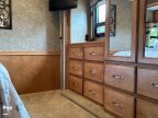 Thumbnail Photo 3 for 2014 Winnebago Adventurer 32H