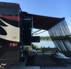 Thumbnail Photo 5 for 2014 Winnebago Vista 27N