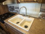Thumbnail Photo 6 for 2015 Coachmen Catalina