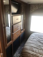Thumbnail Photo 3 for 2015 Coachmen Concord