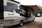 Thumbnail Photo 1 for 2015 Fleetwood Bounder
