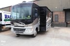 Thumbnail Photo 3 for 2015 Fleetwood Bounder