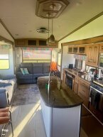 Thumbnail Photo 4 for 2015 Forest River Cedar Creek