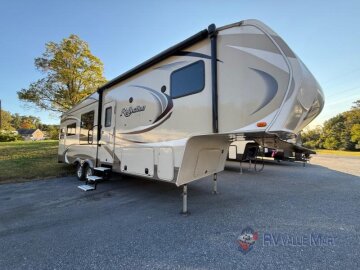 2015 Grand Design Reflection 303RLS