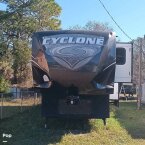 Thumbnail Photo 3 for 2015 Heartland Cyclone