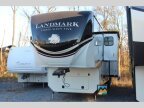 Thumbnail Photo 2 for 2015 Heartland Landmark