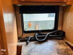 Thumbnail Photo 4 for 2015 Holiday Rambler Vacationer