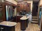 Thumbnail Photo 6 for 2015 JAYCO Pinnacle