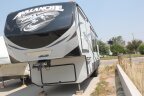 Thumbnail Photo 1 for 2015 Keystone Avalanche for Sale by Owner