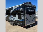 Thumbnail Photo 4 for 2015 Keystone Fuzion 345