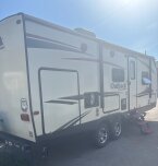Thumbnail Photo 2 for 2015 Keystone Outback