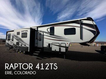 2015 Keystone Raptor