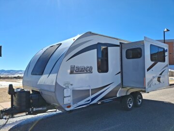 2015 Lance Model 1995