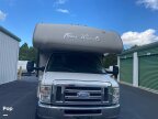 Thumbnail Photo 2 for 2015 Thor Four Winds 26A
