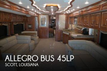 2015 Tiffin Allegro Bus
