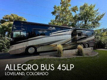2015 Tiffin Allegro Bus