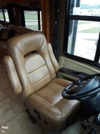 Thumbnail Photo 5 for 2015 Tiffin Allegro Red
