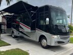 Thumbnail Photo 6 for 2015 Winnebago Adventurer