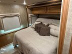 Thumbnail Photo 4 for 2015 Winnebago Sightseer