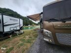 Thumbnail Photo 2 for 2015 Winnebago Vista