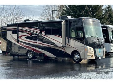 2015 Winnebago Vista