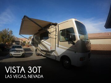 2015 Winnebago Vista 30T