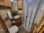 Thumbnail Photo 3 for 2015 Winnebago Vista 27N
