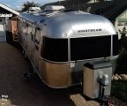 Thumbnail Photo 3 for 2016 Airstream Classic