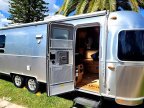 Thumbnail Photo 2 for 2016 Airstream Flying Cloud