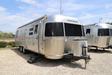 2016 Airstream Flying Cloud