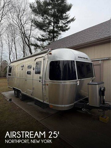 2016 Airstream Flying Cloud