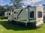 Thumbnail Photo 3 for 2016 Coachmen Brookstone