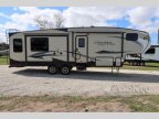 Thumbnail Photo 3 for 2016 Coachmen Chaparral Lite