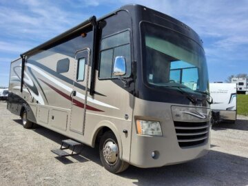 2016 Coachmen Mirada 35KB