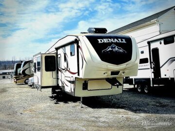 2016 Dutchmen Denali