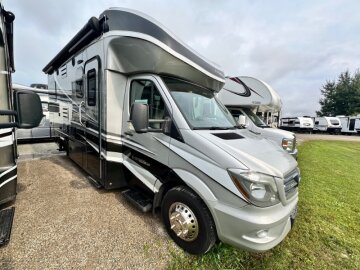 2016 Dynamax Isata