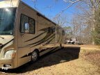 Thumbnail Photo 1 for 2016 Fleetwood Discovery 40G