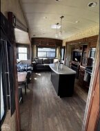 Thumbnail Photo 5 for 2016 Forest River Cedar Creek