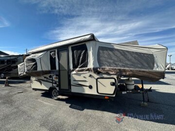 2016 Forest River Rockwood 2514G