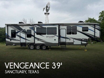 Photo 1 for 2016 Forest River Vengeance
