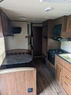 Thumbnail Photo 2 for 2016 JAYCO Jay Flight 264BH for Sale by Owner